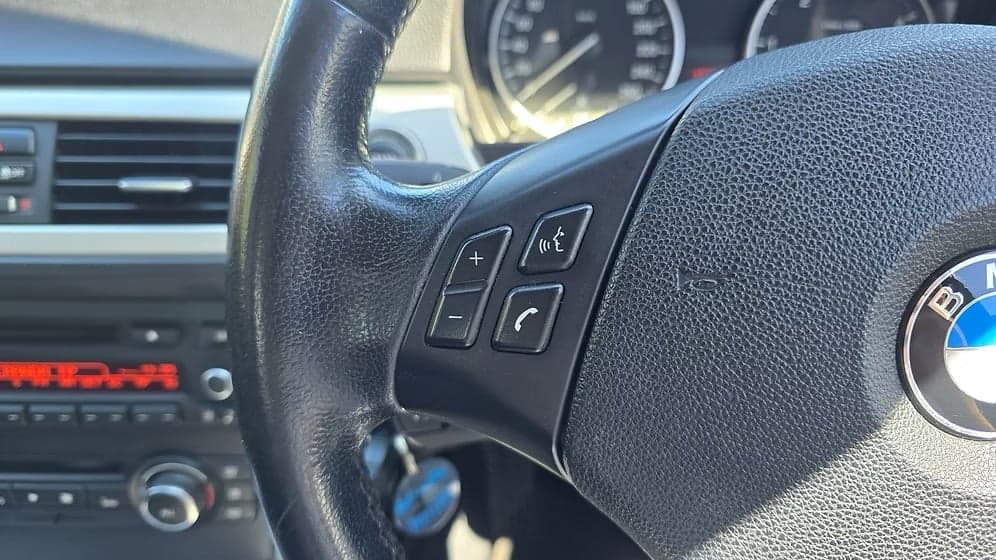 2011 BMW 320D E90 photo 8