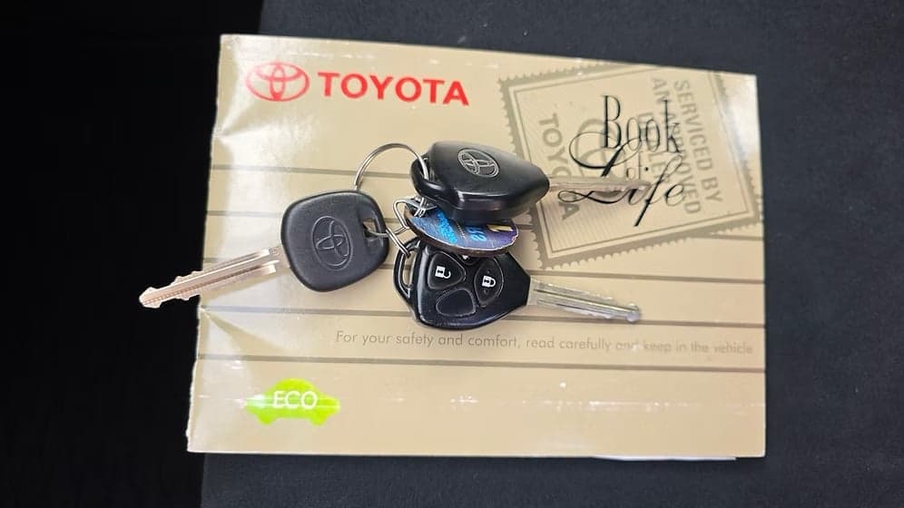 2026 Toyota 86 2.0 photo 11