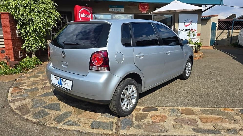 2016 Volkswagen Polo vivo 1.4 Trendline 5Dr photo 2