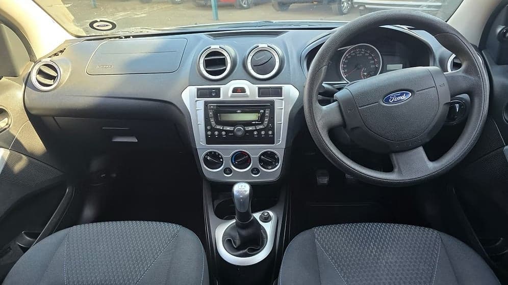 2014 Form Figo 1.4 Trend photo 4